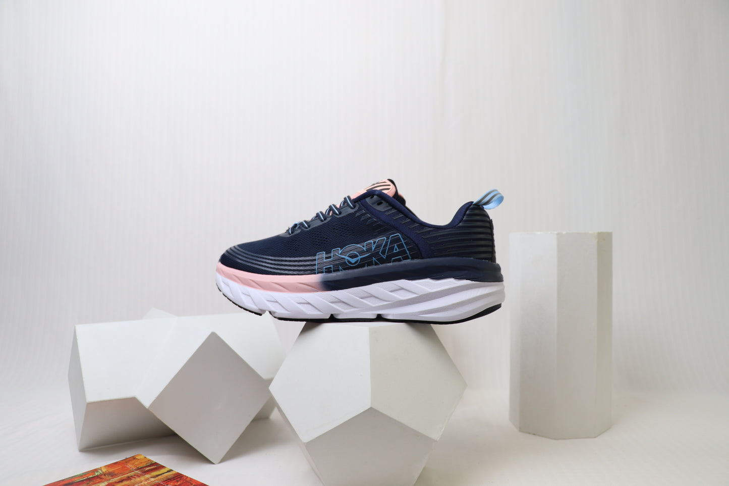 Hoka One Bondi6