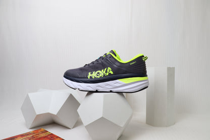 Hoka One Bondi 7