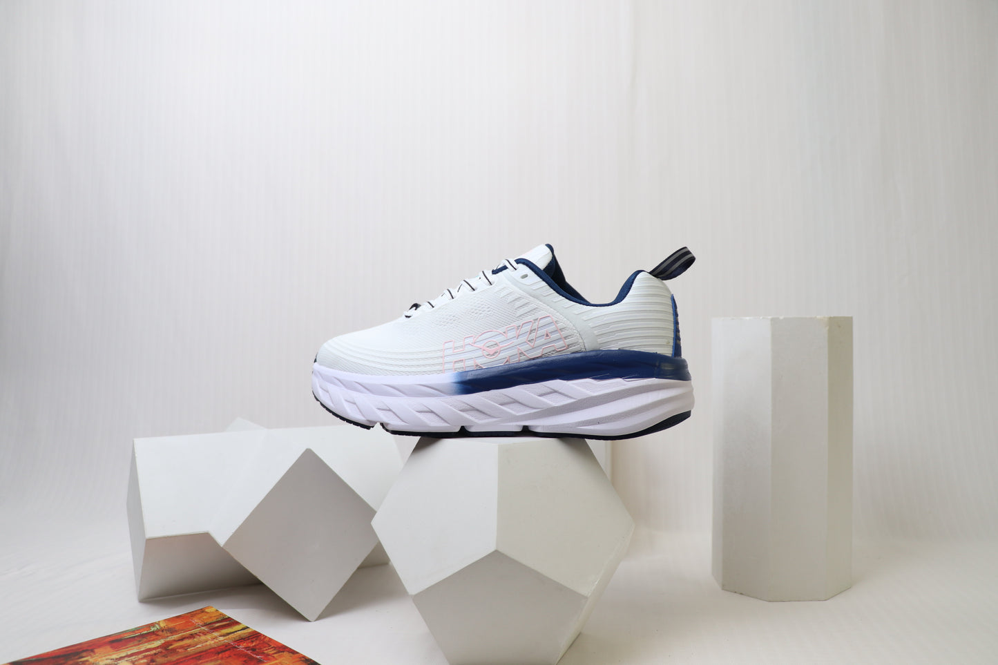 Hoka One Bondi6