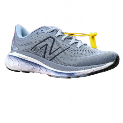 New Balance 860K V13