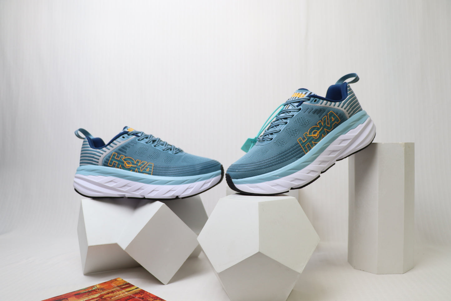 Hoka One Bondi6