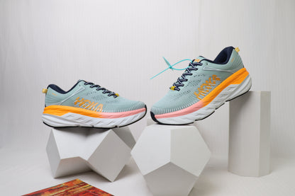 Hoka One Bondi 7