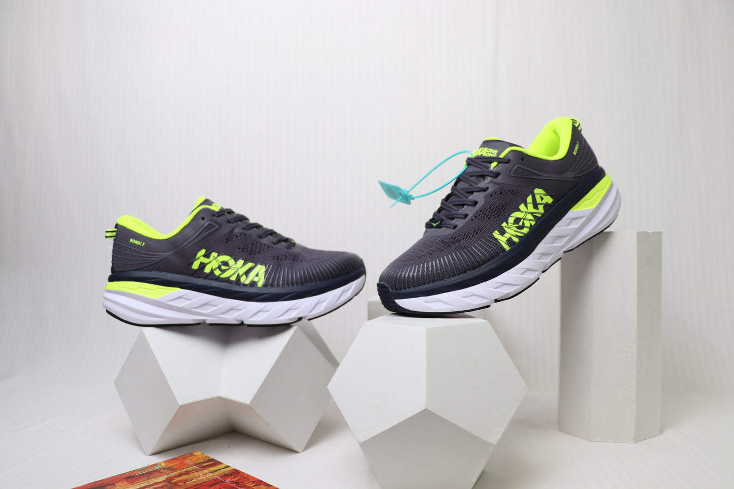 Hoka One Bondi 7