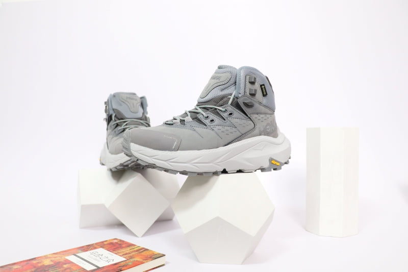 Hoka KAHA 2 High GTX