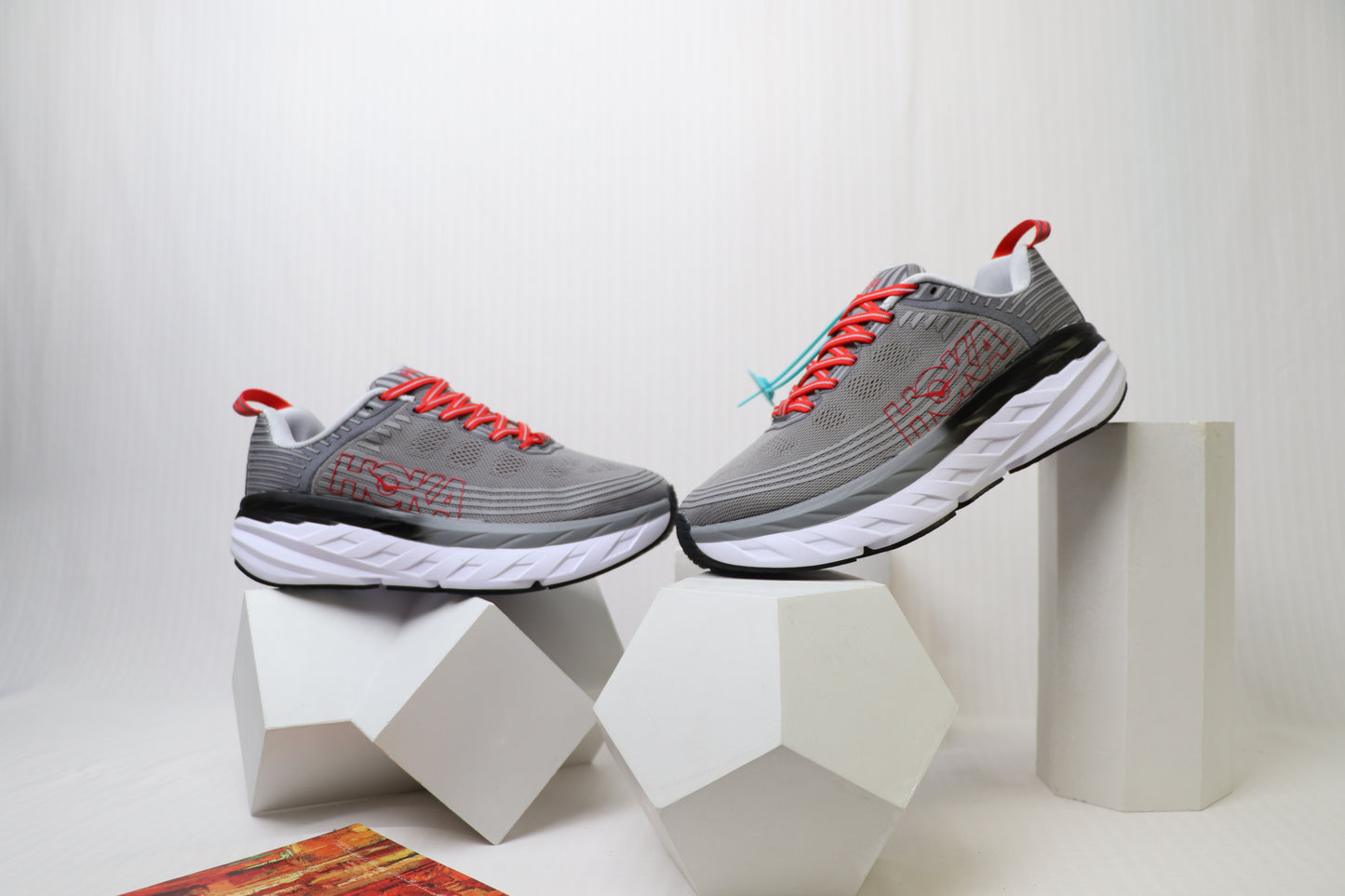 Hoka One Bondi6