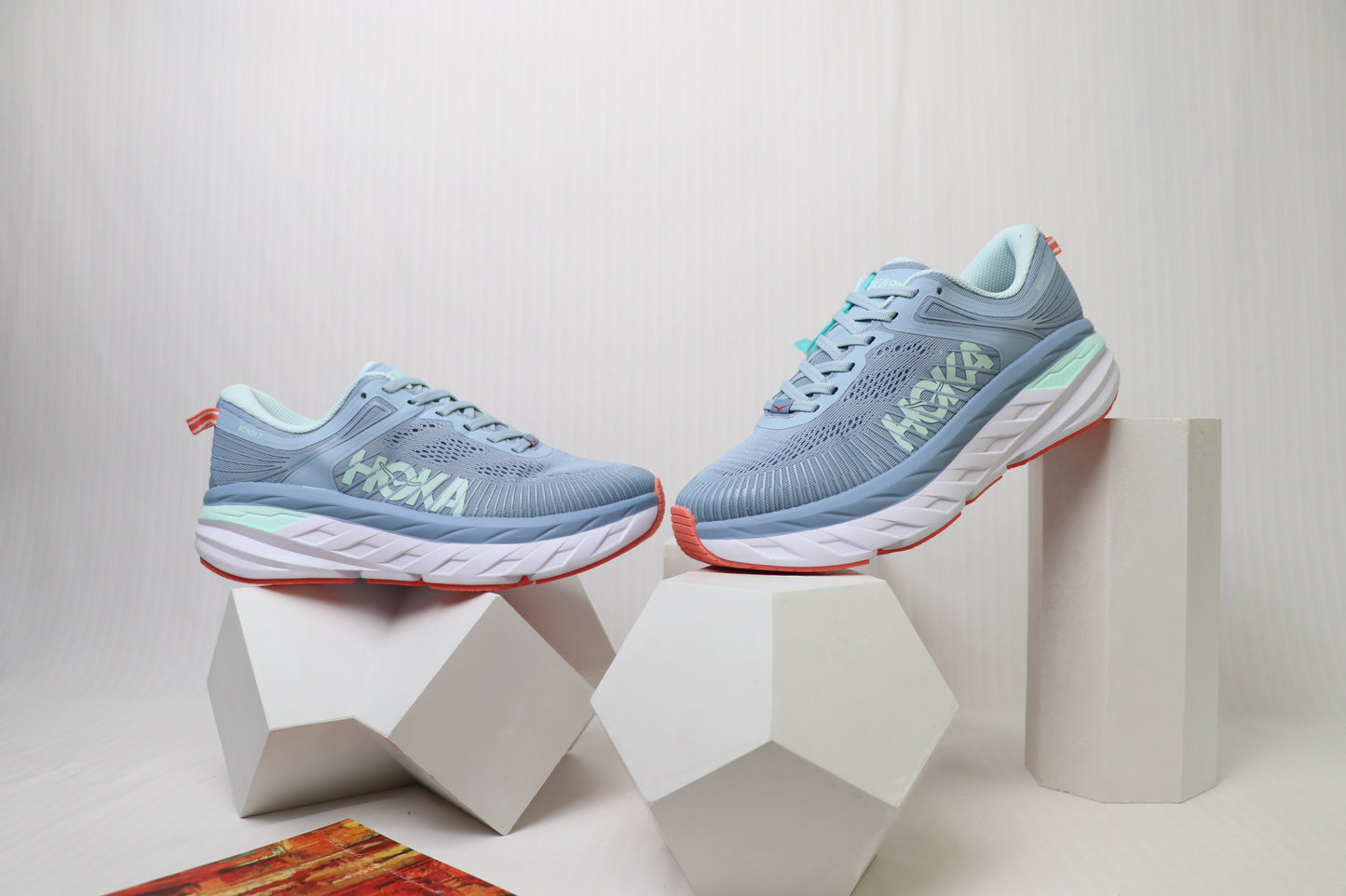 Hoka One Bondi 7