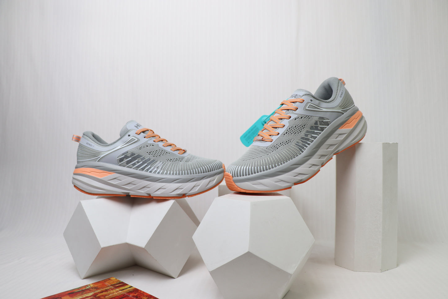 Hoka One Bondi 7